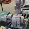 Motor Reductor de Engranajes Helicoidales R Dientes de Engranaje Endurecidos Caja de Cambios de Reducción Completa Horizontal Vertical Estándar Nacional Universal