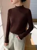 Suéter de mujer con patrón de espina de pescado y cuello semialto con exquisita textura jacquard, un top de punto versátil y elegante para el trabajo o para uso casual