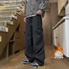 Calça Casual Reta Color Block de Peso Pesado Nova para Outono 2026 para Homens, Marca Americana Tendência, Plissada, Forrada com Fleece, Versátil Calça Comprida Estilo Paraquedista