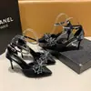 Sandalias Versátiles Estilo Hada Francesa para Mujer 2026 Nueva Colección Primavera/Verano Punta Fina con Correa Única Moda Tacones Altos
