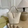 Nova Moda Cesta Bag Fashion 2026 para Mulheres, Bolsa de Ombro de Alto Valor, Bolsa Transversal Simples de Cor Sólida Nicho