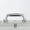 Caja de herramientas de aleación de aluminio tipo maleta nueva al por mayor, caja de almacenamiento multifunción con absorción de impactos, caja de aluminio, puede ser caja de herramientas de stock