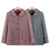 Abrigo de otoño de alta gama para mujeres mayores, estilo a cuadros, nuevo modelo 2026, chaqueta tipo cárdigan para personas mayores de 70-80 años, adecuada para primavera y otoño