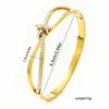 Pulseira de aço inoxidável da moda, transfronteiriça europeia e americana, luxo leve com incrustação de diamante e zircônia, estilo popular, atacado do fabricante