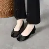 Tacones Altos Negros para Mujer 2026 Otoño Nuevo Estilo Lazo Pedrería Estampado en Caliente Boca Baja Zapatos de Salón Sencillo Temperamento Viaje Tacón Grueso Zapatos para Mujer