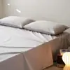 Sábana bajera de color sólido estilo hotel clase A, 100% algodón de fibra larga cepillado, pieza única, colcha de algodón puro engrosada, ultrasuave para dormir desnudo