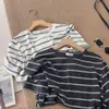 Camiseta de Manga Corta a Rayas con Cuello Redondo, Estilo Coreano de Moda, Nueva para Primavera y Verano 2026 para Mujer, Holgada, Adelgazante y Versátil, Top A267