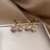 Brincos de Cereja com Zircônia e Agulha de Prata Galvanizada em Ouro Real 14K Brincos Pequenos da Moda para o Dia a Dia Brincos de Luxo Leve de Alta Qualidade para Mulheres