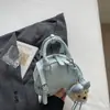 Bolsa de Bowling Feminina 2026 Nova Alta Aparência Cor Azul Claro Color Block Bolsa de Mão Moda Bolsa de Ombro Único Bolsa Transversal para o Trabalho