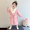 Bata de Baño Infantil Absorbente Secado Rápido Otoño e Invierno Niños Medianos y Grandes Bata de Baño Engrosada Cálida Niños Niñas Material de Toalla Dibujos Animados Bata de Baño