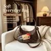 Bolsa de Axila Transfronteiriça Retrô com Bolinhas Desenho Animado Boneca Nicho Fofa de Ombro Único Transversal Bolsa de Mão Doce para Meninas Jovens