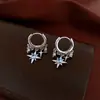 Aretes Asimétricos de Flor con Gota de Perla de Aguja Plateada, Simples, Modernos, Aretes de Alta Gama, Aretes Exquisitos y Versátiles, Estilo de Nicho