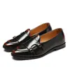 Estación Europea Primavera 2025 Transfronteriza Zapatos de Cuero Peluquero Zapatos de Cuero Zapatos de Frijol Británicos Cuero Brillante Zapatos Lemens para Hombre