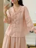 Camiseta casual de manga tres cuartos, holgada, talla extra, bordada vintage, con cuello en V, de encaje, para primavera y otoño, adelgazante, resistente