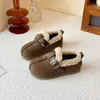 Zapatos Birkenstock para Niños 2026 Invierno Nuevo Clásico Versátil Zapatos de Piel Niños Niñas Cinta Mágica Estilo Coreano Moda Zapatos de Algodón