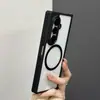 Funda de succión magnética adecuada para Samsung Z Fold 7, cubierta protectora para pantalla plegable, funda de teléfono simple mate de silicona con tacto de piel