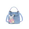 Venta al por mayor transfronteriza de nuevos bolsos tipo cubo de estilo casual para mujer, bolsos de hombro y cruzados de moda de alta gama 2026 para el trabajo
