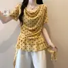 Camiseta de Manga Corta con Volantes de Lunares y Cuello Irregular para Mujer, Diseño de Verano Talla Grande con Efecto Adelgazante Único