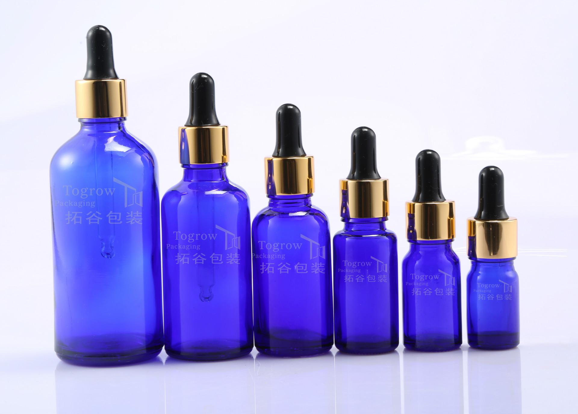 蓝色精油瓶配滴管