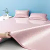 Tapete Gelado de Seda de Gelo para Verão, Classe A, Adequado para Dormir Nu, Estilo Lençol de Casa de Verão, Tapete Macio com Padrão de Biscoito e Acabamento de Borda Pequena, Tapete Gelado Macio