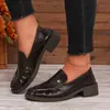 Novedad Otoño Comercio Exterior Estilo Británico Zapatos Bajos sin Cordones Pequeños de Piel para Mujer Punta Redonda Tacón Grueso Suela Gruesa Mocasines Casuales Amazon