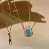 Libro de Caperucita Roja Mismo Estilo Pino Azul Cepillado Collar Delicado Versátil Temperamento Diseño Simple Sentido Nicho Alto Sentido