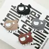 Lindo colgante de peluche de oveja pequeña de cuero sintético, llavero de cordero de dibujos animados, decoración de juguete, charm para mochila, venta al por mayor