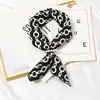 Lenço chic estilo coreano Coreia do Sul ins lenço quadrado pequeno lenço feminino primavera e outono decorativo versátil lenço faixa de cabelo artístico retrô