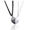 Collar de Corazón de Pareja Piedra Deseosa con Colgante de Pieza con Forma de Corazón Magnético, Creativo Collar de Corazón de Melocotón para Parejas (Par)