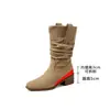 Botas Western Femininas Plus Size Novas de Cano Médio com Design de Pelúcia Amassada para Pés Largos, Botas Martin Western Cowboy