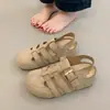 Sandálias Birkenstock sandálias de bico fechado femininas para verão uso externo 2026 novo estilo com saias não cansam os pés sapatos gaiola de porco sola macia sandálias romanas