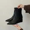 Primer encuentro con las botinetas de punta fina y las botinetas elásticas para mujer, nueva colección otoño/invierno 2026, botines versátiles de ajuste ceñido, elegantes botines elásticos de tacón alto
