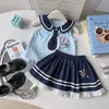 Conjunto de Verão Estilo Preppy para Meninas: Conjunto Duas Peças: Colete Sem Mangas Bordado de Policial Coelho + Saia Plissada