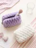 Bolsa de maquillaje a cuadros de coral polar para invierno, gran capacidad, tacto de alta gama, bolsa de almacenamiento de cosméticos de mano, en stock para venta especial