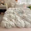 Juego de ropa de cama de cuatro piezas con estampado de gasa de doble capa tipo nube de grado A, adecuado para dormitorios de estudiantes, incluye una sábana bajera y un juego de tres piezas