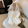 Camisola de Encaje Dulce Estilo Francés con Parches, Cuello Halter para Mujer, Verano 2026, Elegante, Ajustado, Top Corto de Moda