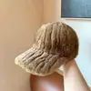 Gorra de Béisbol de Felpa con Rayas Verticales de Invierno para Mujer, Gorra de Pico Gruesa de Piel Sintética de Conejo, Gorro Cálido Estilo Coreano para Hacer que la Cara Parezca Más Grande, Gorra para Circunferencia de la Cabeza