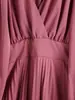 2022 estilo europeo y americano otoño ropa de mujer nueva vestido rosa arrugado de manga larga con cuello en V 5297