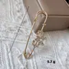 Alfiler de Seguridad con Tachuelas de Diamante para Ropa, Broche Versátil Anti-Exposición, Broche de Letra, Alfiler de Seguridad Grande con Pedrería para Cárdigan de Mujer