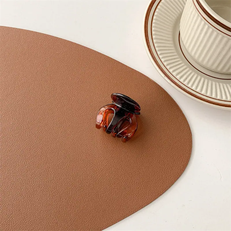 13#亮面琥珀（中号约3.5cm）