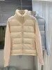 Chaqueta de algodón con bordado de letras patchwork de punto, color contrastante, cuello alto, nueva para invierno, casual, holgada, versátil, chaqueta corta para mujer
