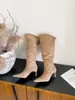 Botas femininas de bico fino em verniz com salto alto fino, ultrapassando o joelho, botas de salto bloco em camurça, botas altas 2026
