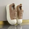 Novos sapatos de plataforma estilo coreano para outono para estudantes, modelo 2026, que aumentam a altura, bico redondo, sola grossa, sapatos casuais para mulheres baixinhas, com cadarço, confortáveis