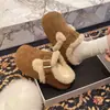 Chinelo Feminino 2026 Novo Inverno Pelúcia Estilo Birkenstock Solado Grosso Salto Escondido Bico Fechado