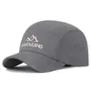 Gorra de Béisbol Bordada Retro Japonesa de Cinco Paneles Estilo Nuevo Cuatro Estaciones con Visera Corta Gorra de Béisbol Versátil Simple Americana para Viajes