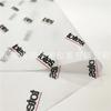 Papel encerado de 23 g con impresión de logotipo en inglés de dos colores, personalizado para zapatos, cinturones de cuero, gafas de sol, almohadilla interior, papel de regalo decorativo