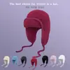 Sombrero Lei Feng Otoño e Invierno Protector de Orejas para Mujer, Circunferencia de Cabeza Grande, Sombrero Aviador con Cordón, Elegante y Cálido Sombrero de Punto de Felpa para Invierno