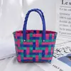 Bolso Pequeño Cuadrado Tejido Estilo Nuevo Cesta de Verdura de Verano Color a Cuadros de Nicho Bolso Tejido Bolso Tejido Portátil para Regalo