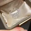 Anillo Abierto Sencillo y Elegante de Perlas Multicapa, Anillo para Dedo Índice de Temperamento Exquisito Retro Europeo y Americano, Joyería de Lujo Ligero de Gama Alta