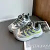 Tênis Casuais Respiráveis de Malha para Meninas 2026 Outono Novo Moda Infantil Versátil Solado Macio Tênis Esportivos Sapatos Individuais para Meninos